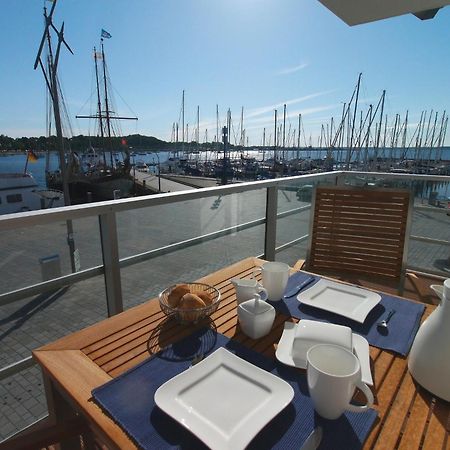 Apartment 10 - "Borbyblick" - Blickrichtung Hafen Und Offene See Eckernförde Eksteriør bilde